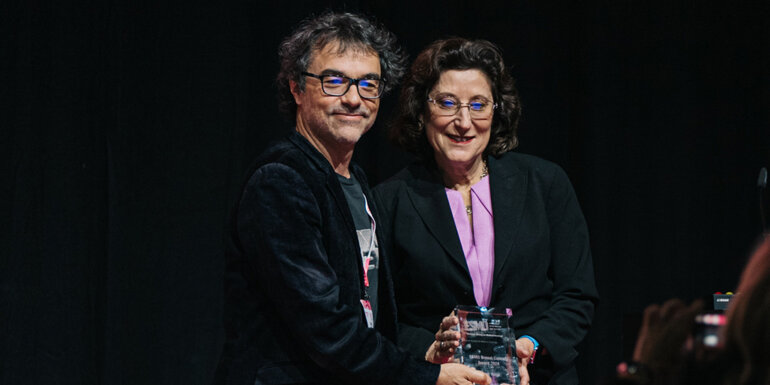 Breast cancer research: lessons learnt from the past will shape the future 