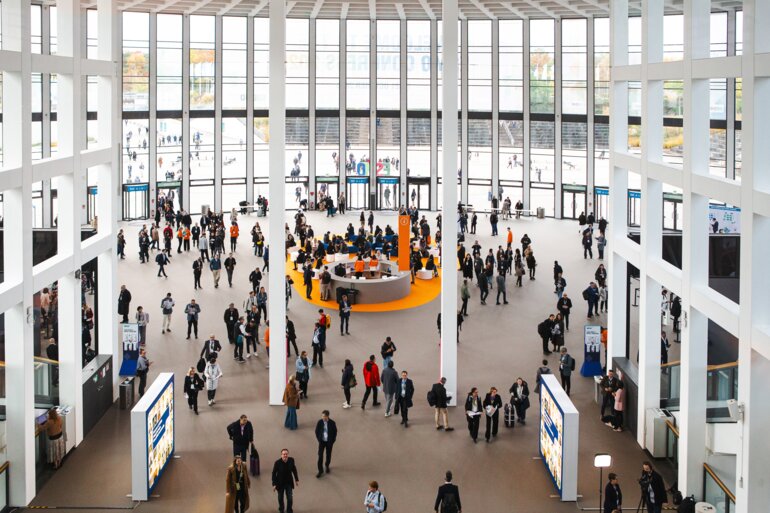 ESMO25_Delegates inside_2