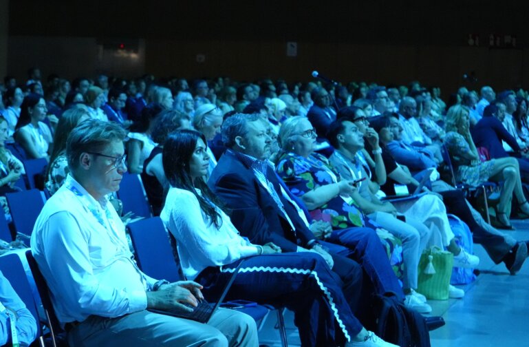 ESMOGI25_Audience_01