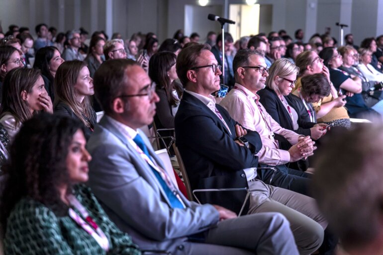 Gynae25_Audience_01