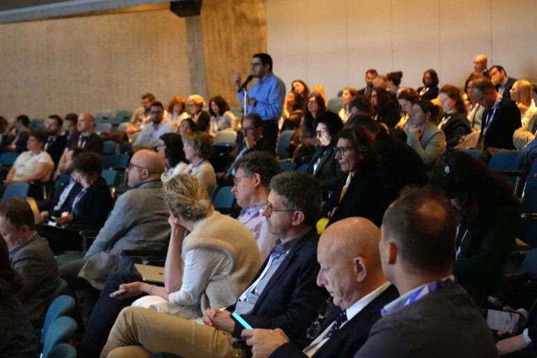 S&R2026_Mileshkin_Audience