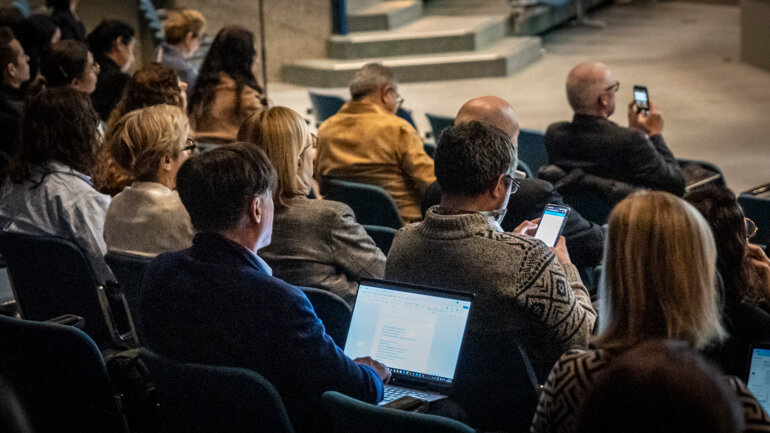 S&R_Audience_Temp_Mileshkin